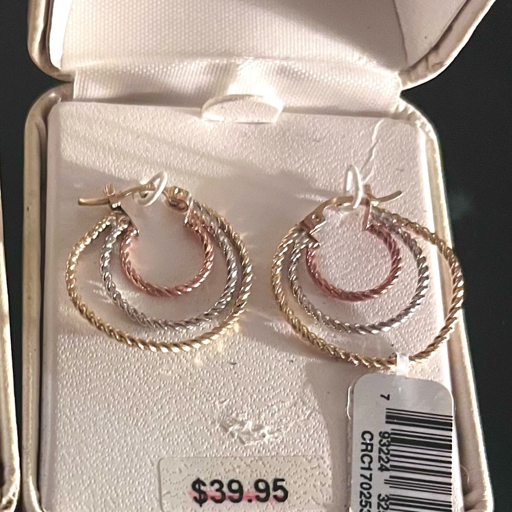 Tri-Tone Hoop Pendant Necklace and Earring Set - 10K Gold, Silver, Rose Gold - Picture 3 of 3
